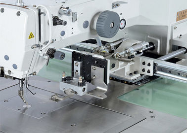 كوى القدم آلة للبرمجة والتطريز 2500rpm السرعة مع خطوة للسيارات المزود